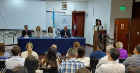 VIDEO | Certificaron a 200 agentes en la primera etapa del curso de Inteligencia Artificial