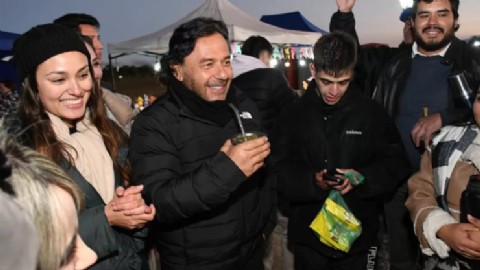 VIDEO | Sáenz reafirmó su apoyo a los jóvenes emprendedores en la feria “Futuros Egresados”