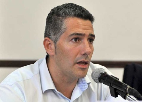 Casi sin haber ejercido el derecho Galindez intentó criticar a la fiscal Bielke