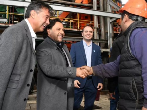 Inicio de zafra en Ingenio San Isidro: Sáenz destacó la industria azucarera como motor económico y de empleo