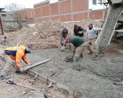 Avanzan las obras en calles de Villa Palacios y María Esther