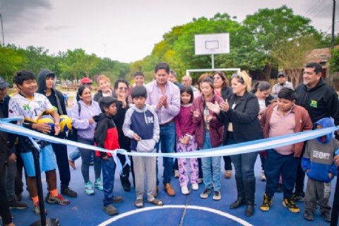 De microbasural a cancha: Berni y Sáenz inauguraron un nuevo playón deportivo en Tartagal