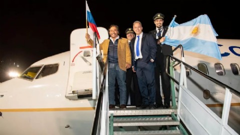 VIDEO | Sáenz recibió el primer vuelo directo de Copa Airlines Panamá-Salta