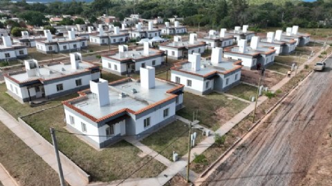 Sáenz entregará 48 nuevos departamentos en Rosario de la Frontera