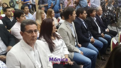 Laura "Ficha Limpia" Cartuccia trató de pata sucia a Mónica Juárez