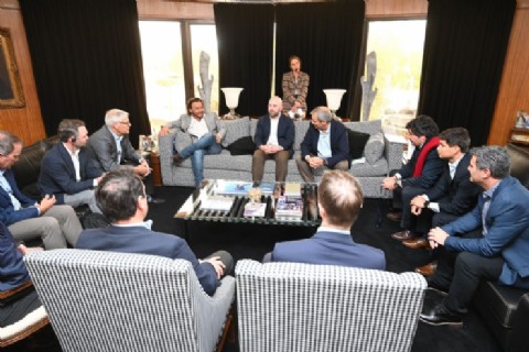 Sáenz se reunió con directivos de Seaboard y ratificó la defensa de economías regionales y desarrollo del bioetanol