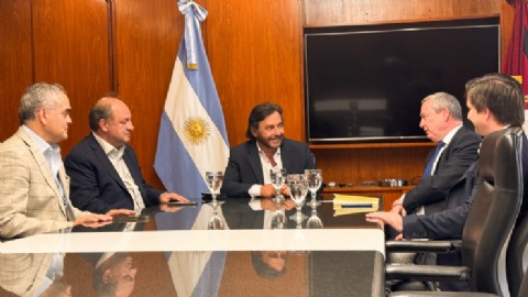 Sáenz confirmó con First Quantum la intención de invertir 3.600 millones de dólares y la generación de 4.000 empleos