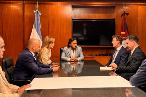 Sáenz se reunió con representantes del sector privado y Nación para evaluar el proyecto de cobre Taca Taca
