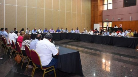 VIDEO | Se produjo una nueva reunión paritaria con los gremios de la administración pública