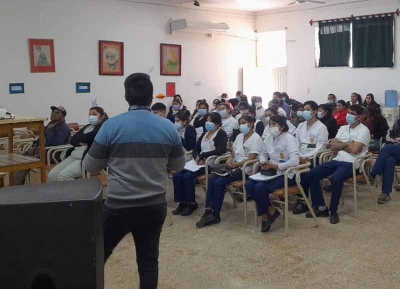 Salta: la Municipalidad capacitó sobre reciclaje de residuos a personal del hospital Miguel Ragone