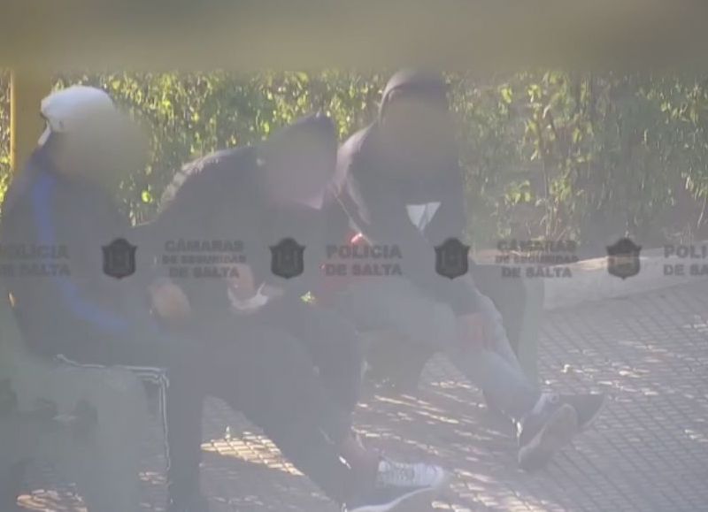 En pleno día: detuvieron a tres personas en Tartagal con marihuana y cocaína en sus bolsillos