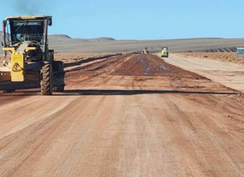 Continúa la obra de optimización de un segundo tramo de la Ruta Provincial 27