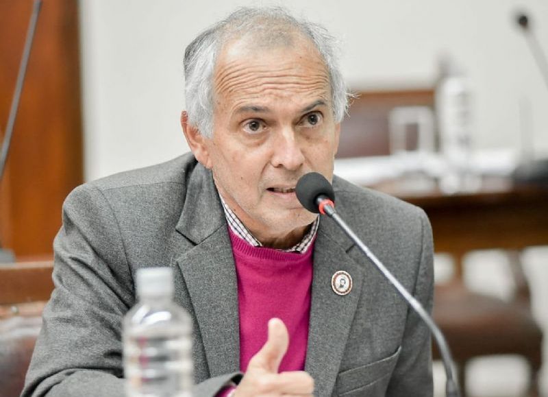 Gauffín, de intentar imitar a Larreta, a prenderse de la inutilidad de Cartuccia