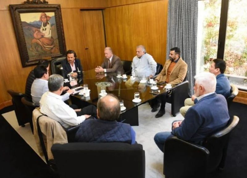 La CGT se reunió con Gustavo Sáenz por la Ley Antipiquete