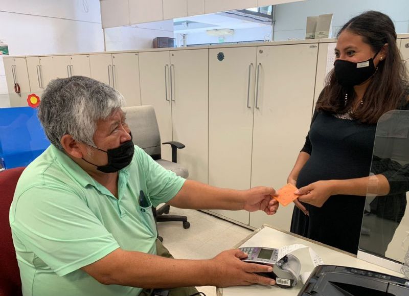 Desde este lunes se realiza la recarga del boleto solidario municipal para embarazadas