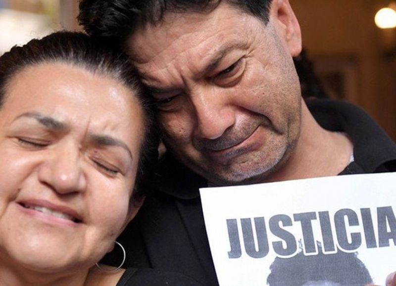 Salta se suma a la marcha nacional por el crimen de Fernando Báez: piden que se haga justicia