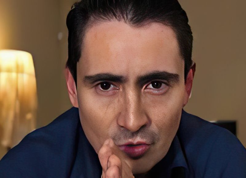 Eduardo Virgili estrena bronceado exprés y sueña con ser el nuevo "Martín Menem salteño"