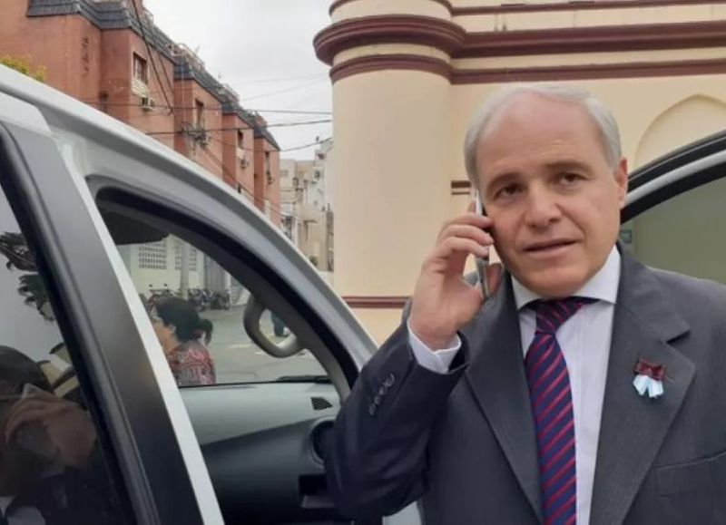 Denunciaron a "Monseñor" Cánepa en problema por la visita de niños a la Catedral