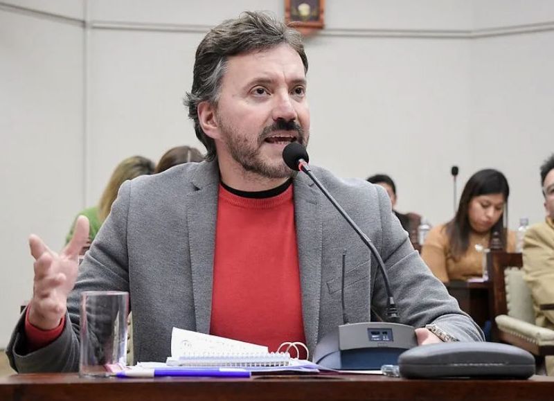 VIDEO | El aspirante incómodo: Martín Del Frari suma repudios por su candidatura a defensor del Pueblo
