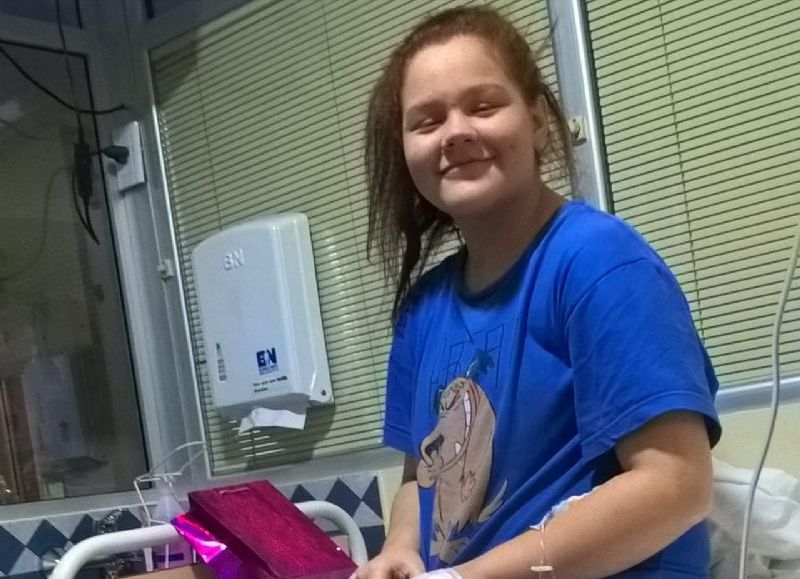El IPS aseguró que se hará cargo del tratamiento de la joven con leucemia