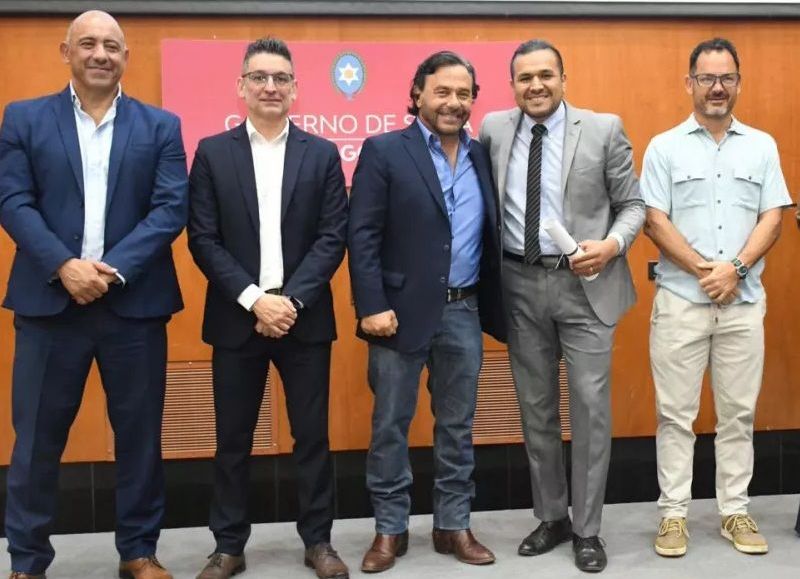 Sáenz celebró la primera colación de la UPATECO con 88 graduados